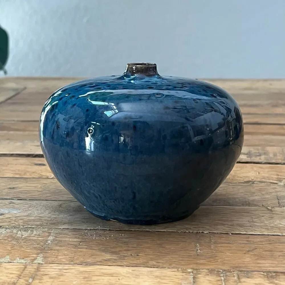 Stoneware Bud Vase 3.5